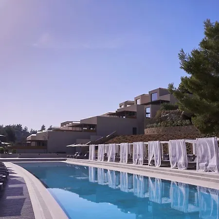 Celestial Hotel Afrato
