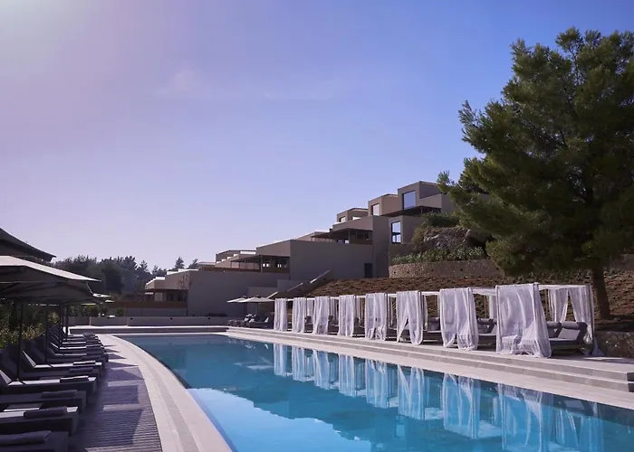 Celestial Hotel Afrato